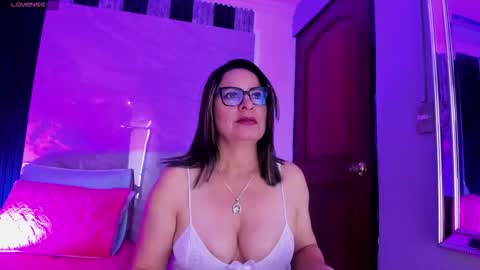 agatha_pleasure online show from 10, 2, 2026