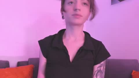 Camila     2 online show from 25, 1, 2025