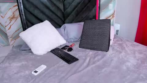 Agatha online show from 4, 6, 2026