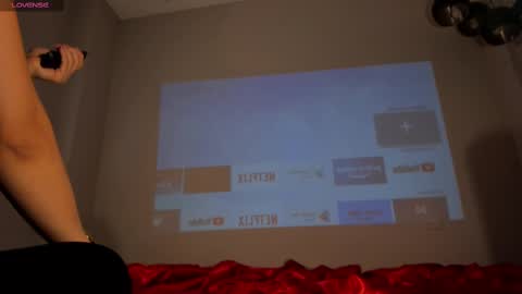 Agatha online show from 20, 2, 2025