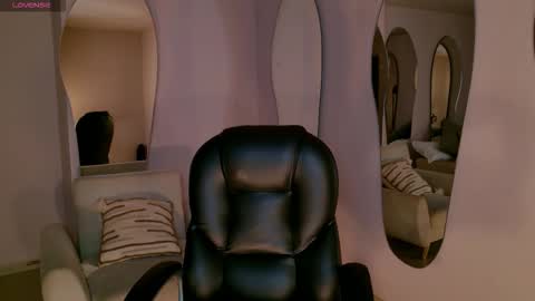 Snapshot of agathakondo chatting on 12, 2, 2026 Agatha online show from 12, 2, 2026