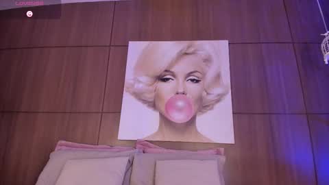    online show from 12, 10, 2025