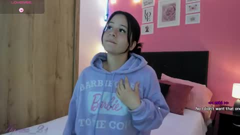 Snapshot of agnes_21 chatting on 10, 1, 2025 ines online show from 10, 1, 2025