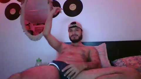 Agustin online show from 18, 12, 2025