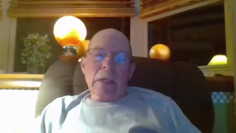 aguynrkfrd online show from 28, 4, 2026