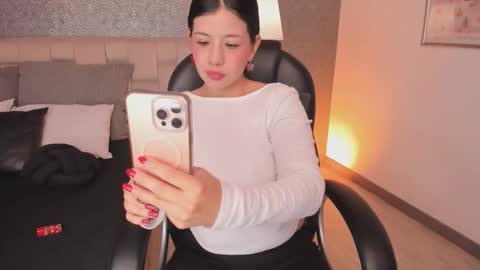 Ahmara  online show from 11, 3, 2026