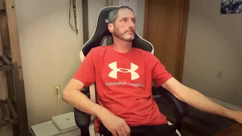 Snapshot of ah_shucks_ chatting on 19, 4, 2026 AhShucks online show from 19, 4, 2026
