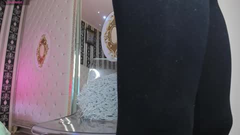 aidasina online show from 20, 11, 2025