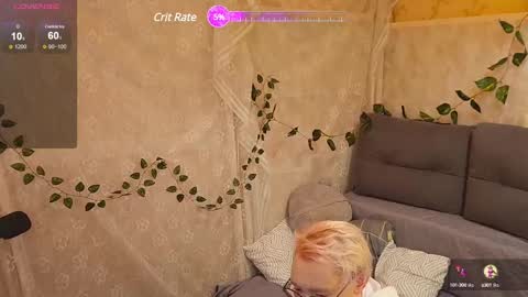 Snapshot of aiden_gr chatting on 10, 1, 2025 aiden_gr online show from 10, 1, 2025