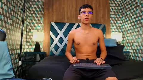 aiden_royce online show from 9, 9, 2025