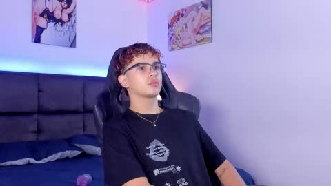 Aiden  online show from 20, 10, 2025