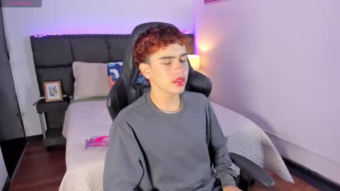 Aiden  online show from 26, 11, 2025