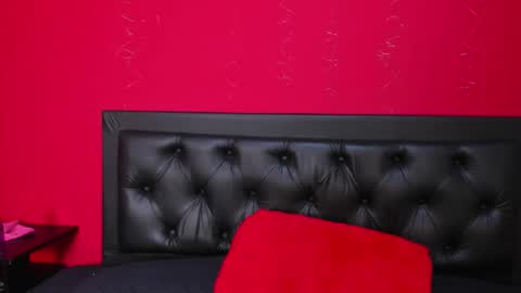 Ailyn online show from 4, 3, 2026