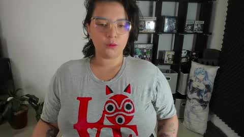 Snapshot of aikadreams chatting on 29, 12, 2024 Catalina online show from 29, 12, 2024