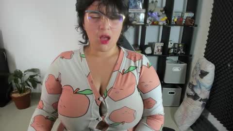 Snapshot of aikadreams chatting on 9, 2, 2025 Catalina online show from 9, 2, 2025