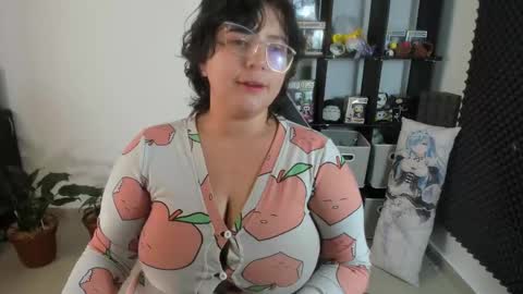 Snapshot of aikadreams chatting on 19, 2, 2025 Catalina online show from 19, 2, 2025
