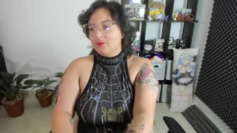 Snapshot of aikadreams chatting on 22, 2, 2025 Catalina online show from 22, 2, 2025