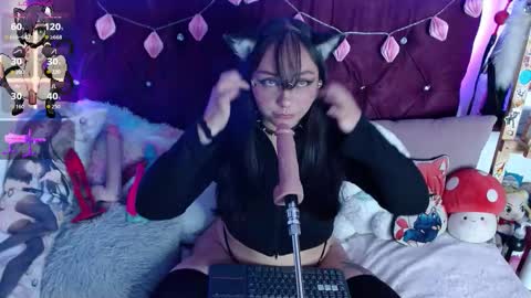 Snapshot of aiko_yagami chatting on 13, 10, 2025 Aiko online show from 13, 10, 2025