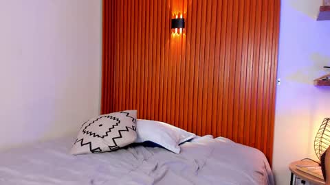 Snapshot of aikopum chatting on 18, 9, 2025 aikopum online show from 18, 9, 2025