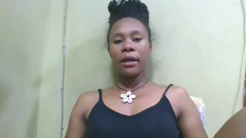 Snapshot of aimee982179 chatting on 5, 5, 2026 aimee982179 online show from 5, 5, 2026