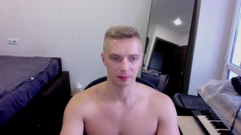 Snapshot of aintwefunkin chatting on 4, 4, 2026 free your mind and your ass will follow online show from 4, 4, 2026