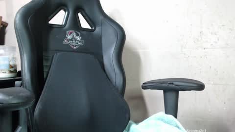 Leo  Airborn  Sir  Daddy online show from 24, 1, 2025