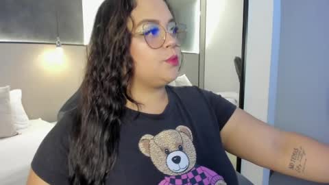 A I S H A online show from 1, 4, 2026