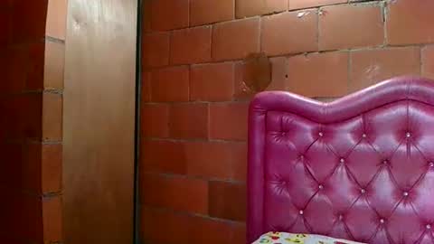 aisha koswell3 online show from 11, 10, 2025