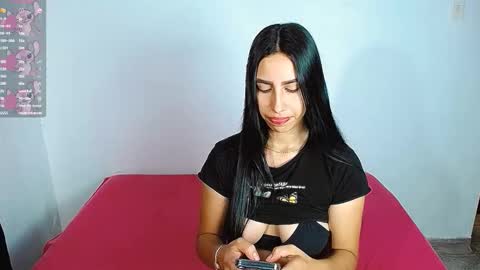 Snapshot of aisha_stacey0410 chatting on 6, 10, 2025 aisha_stacey0410 online show from 6, 10, 2025
