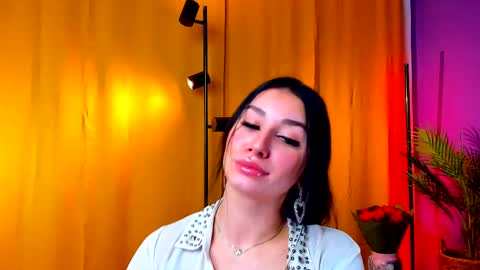 Lora online show from 28, 2, 2025