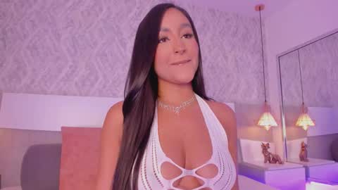 Snapshot of aishapeyton chatting on 8, 11, 2025 Aisha online show from 8, 11, 2025