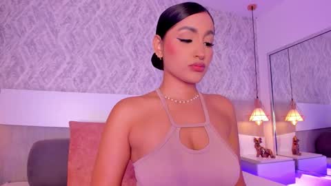 Snapshot of aishapeyton chatting on 19, 11, 2025 Aisha online show from 19, 11, 2025