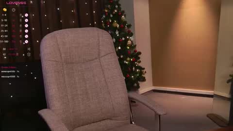 Snapshot of aishiro chatting on 15, 12, 2025 aishiro online show from 15, 12, 2025