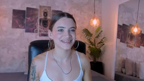 little aitana  online show from 16, 12, 2025