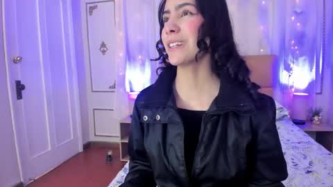 Snapshot of aitanajohns chatting on 19, 11, 2025 Aitana online show from 19, 11, 2025