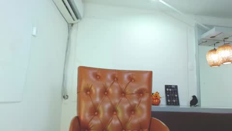 Snapshot of aitanarus chatting on 11, 1, 2025 Ahitana Russ online show from 11, 1, 2025