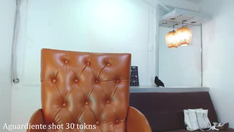 Snapshot of aitanarus chatting on 17, 1, 2025 Ahitana Russ online show from 17, 1, 2025