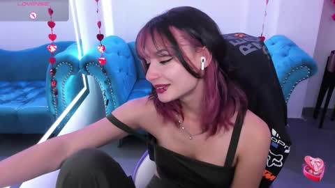 Azaka  online show from 10, 2, 2026