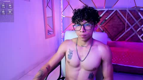 akazaboy online show from 12, 3, 2025