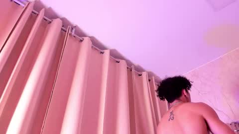 akazaboy online show from 7, 1, 2026