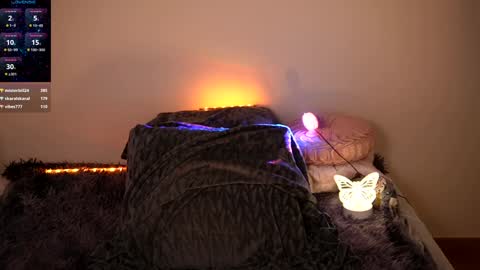 Snapshot of akira_mori chatting on 15, 12, 2024 Nameless online show from 15, 12, 2024