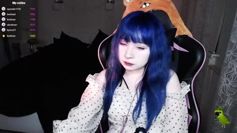 akirahartyx online show from 18, 1, 2025