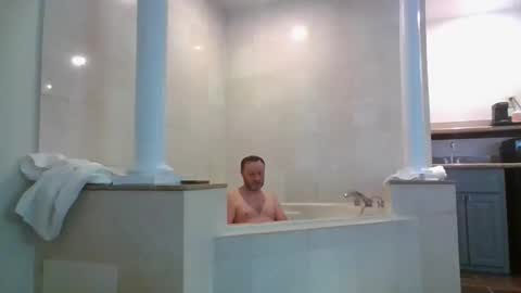 AktorXXL online show from 6, 10, 2025