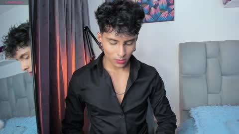 Ander uwu online show from 3, 1, 2025