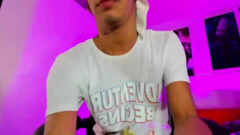 Snapshot of alahia__rodriguez chatting on 8, 12, 2024 Alahia Rodriguez online show from 8, 12, 2024