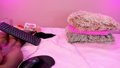 Alahia  online show from 18, 1, 2025