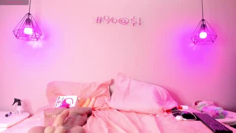 Alahia  online show from 13, 2, 2025