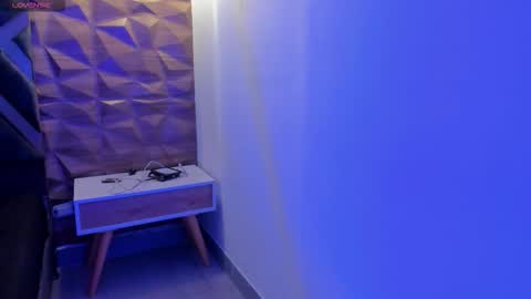 Snapshot of alahia_dangelo_ chatting on 15, 10, 2025 ALAHIA online show from 15, 10, 2025