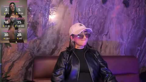 Snapshot of alahia_dangelo_ chatting on 24, 10, 2025 ALAHIA online show from 24, 10, 2025