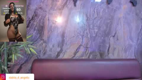 Snapshot of alahia_dangelo_ chatting on 19, 11, 2025 ALAHIA online show from 19, 11, 2025